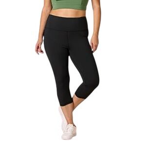 Amazon Essentials Black Cropped Leggings